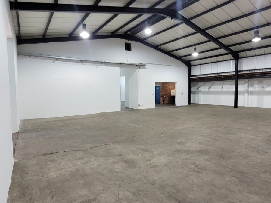 To Let Commercial Property for Rent in Maitland Western Cape